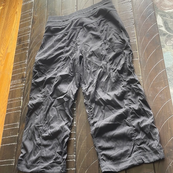 Studio Crop Size 6 - Picture 9 of 11